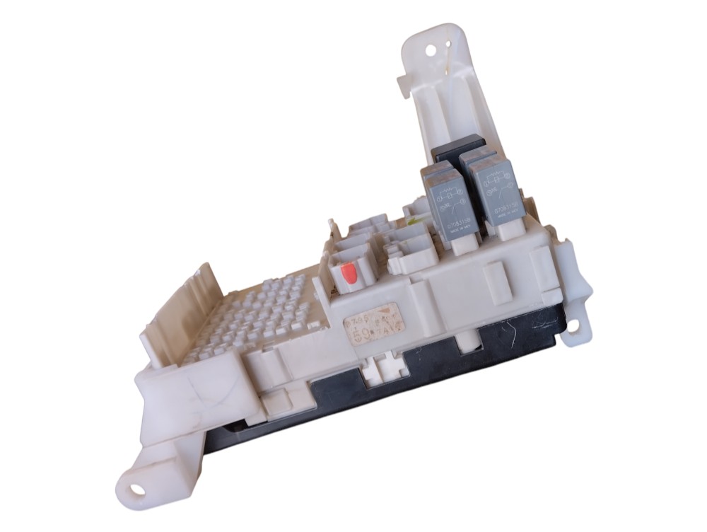 Caixa Fusíveis Pp T25 P25 Corolla Fielder 2003 2004 2005 2