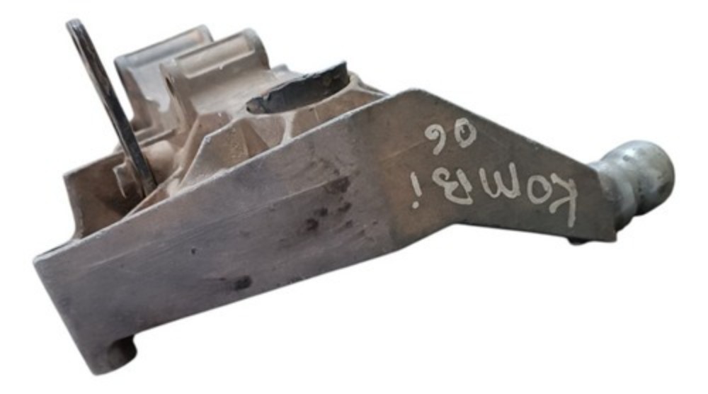 Suporte Alternador Volkswagen Kombi 1.4 036903143 2005 2006 1