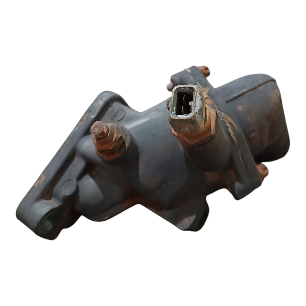 Carcaça Válvula Termostática Gm Corsa 90412717 1998 2003 4