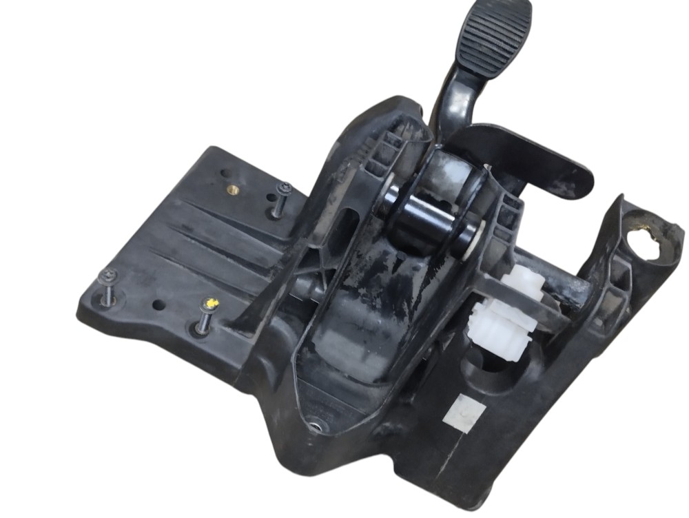 Suporte Pedal Freio Fiat Doblo 2005 2006 2007 2008 2009 2010 2