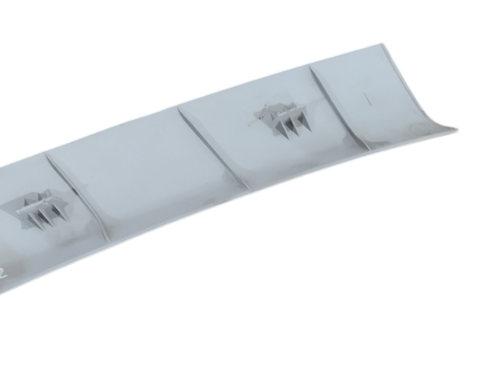 Moldura Coluna Esquerda Para-brisa 100181162 Palio Evo 2013  Cinza 4