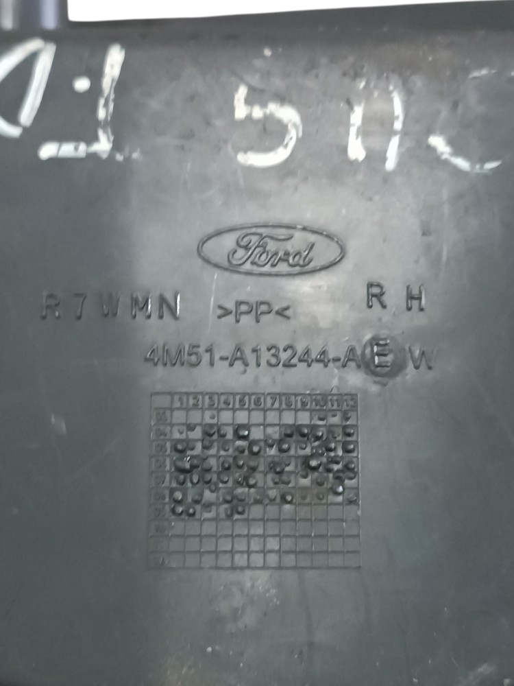 Soleira Banco Traseiro Direito Focus Sedan 2009 2010 2011 10