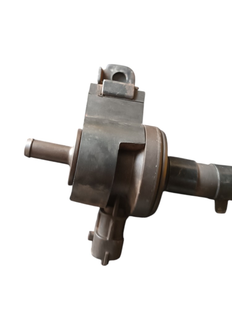 Válvula Canister Hyundai I30 2.0 9270930003 2009 2010 2011 9