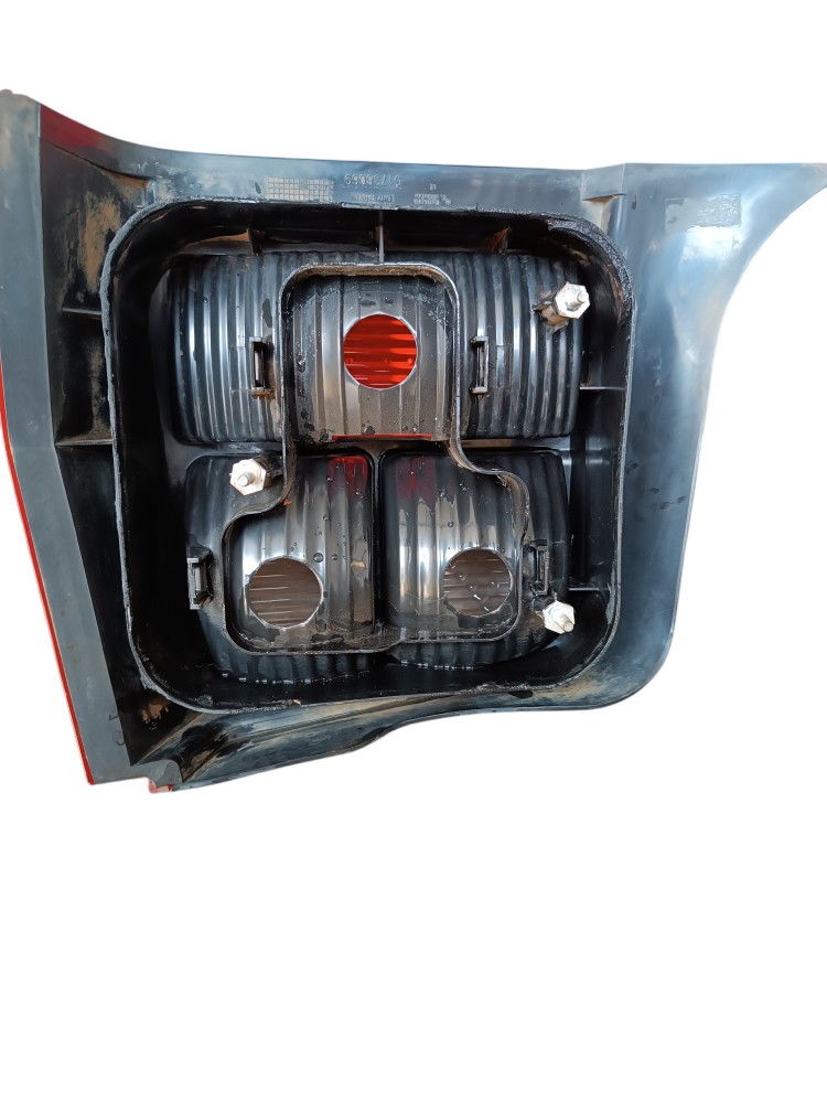 Lanterna Traseira Esquerda Fiat Uno 2008 2009 2010  Esquerdo/motorista 3