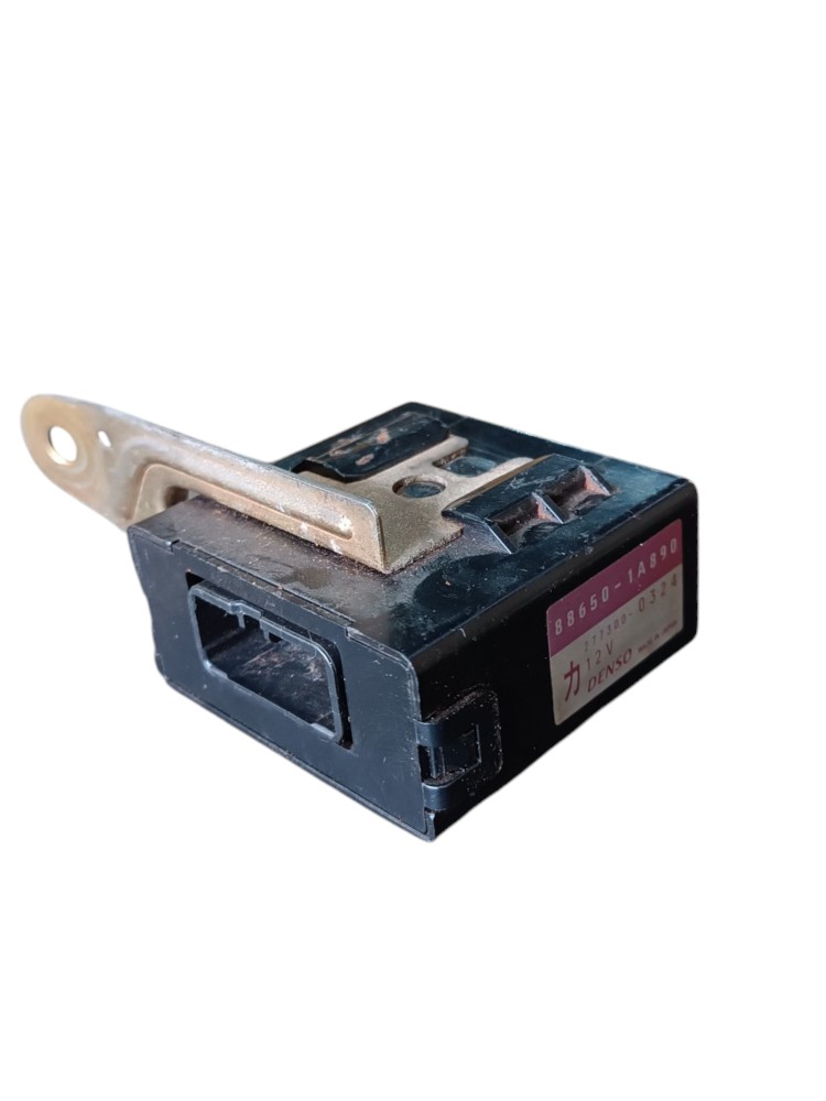 Modulo Ar Condicionado Toyota Corolla 1.8 886501a890 1998 1