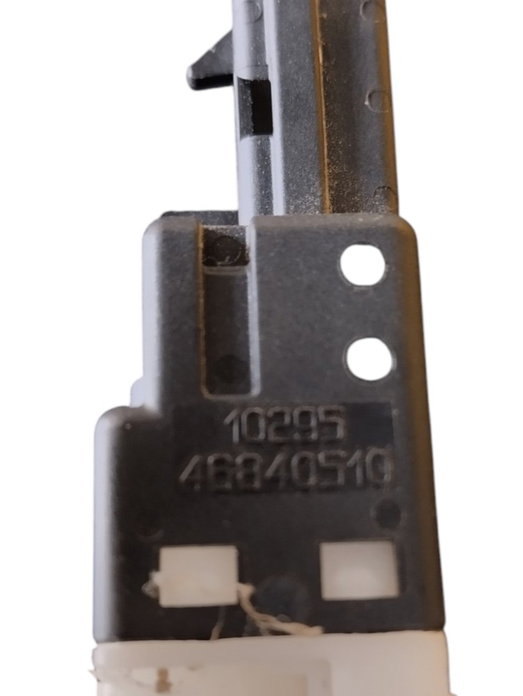 Interruptor Pedal Sensor 46840510 Palio 2005 2006 2007 3