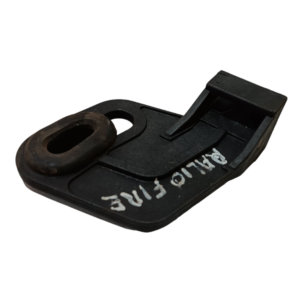 Suporte Radiador Fiat Strada Siena Palio 2005 2006 2007 2008 3