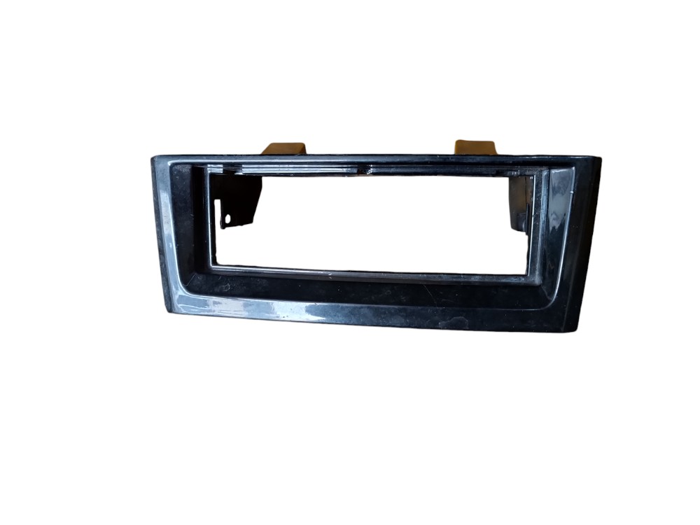 Moldura Acabamento Painel Radio Fiat Linea 2010 2011 2012 1