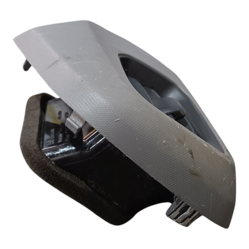Difusor Moldura Saida Ar Esquerdo Gm Onix 94750269 2014 2020 6