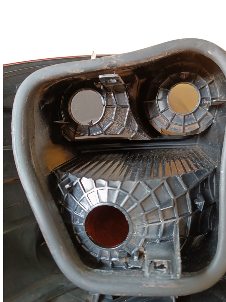Lanterna Traseira Esquerda Ford Ka 7s5513405ac 2008 2009 5