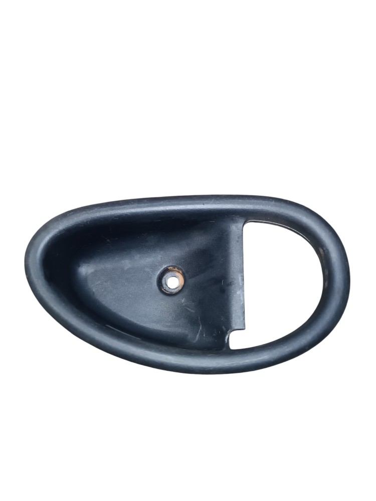 Moldura Porta Puxador Interno Lado Esquerdo Palio 1996 1997 1