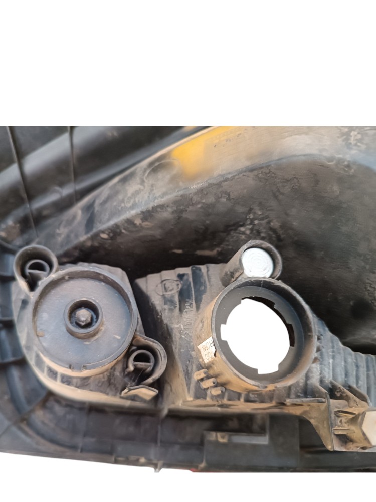 Lanterna Traseira Esquerda Renault Kwid 1.0 R1s12aarib 2018 Esquerdo/motorista 17
