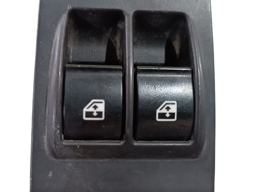 Botão Vidro Elétrico Diant. Esquerdo Fiat Siena 735333502 3