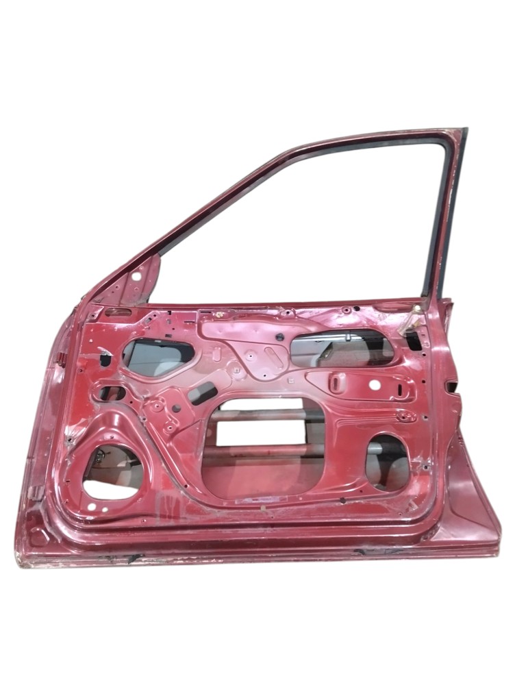 Porta Dianteira Direita Chevrolet Astra 1994 A 1998  Dianteira Direita Vinho 11