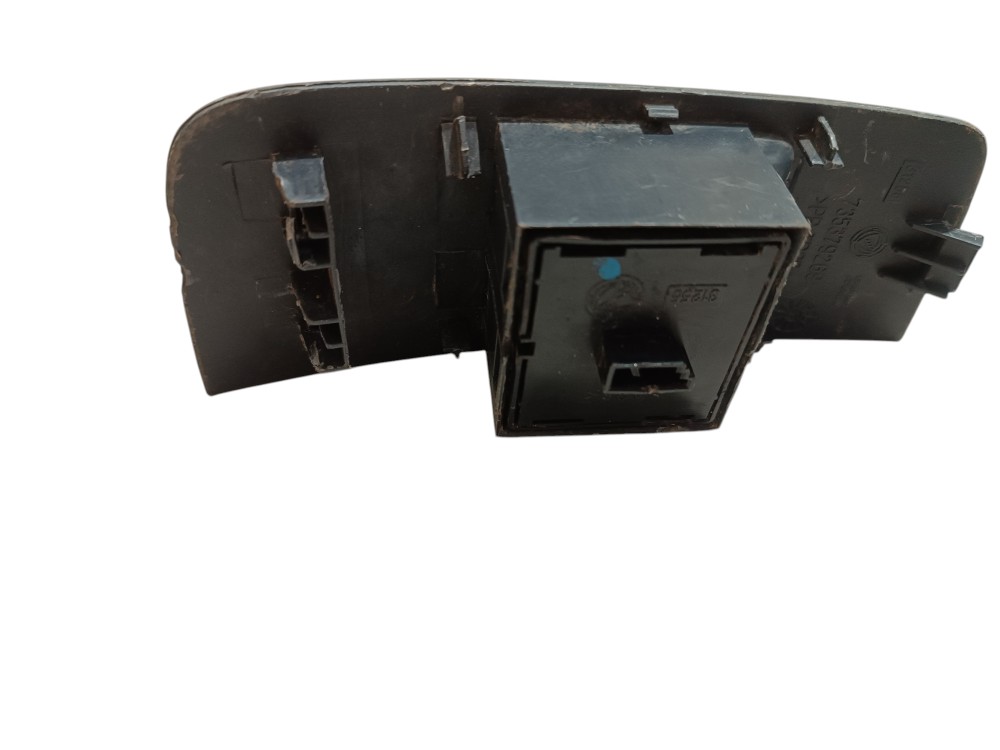 Moldura botão vidro elétrico comando fiat palio 2005 a 2005 9