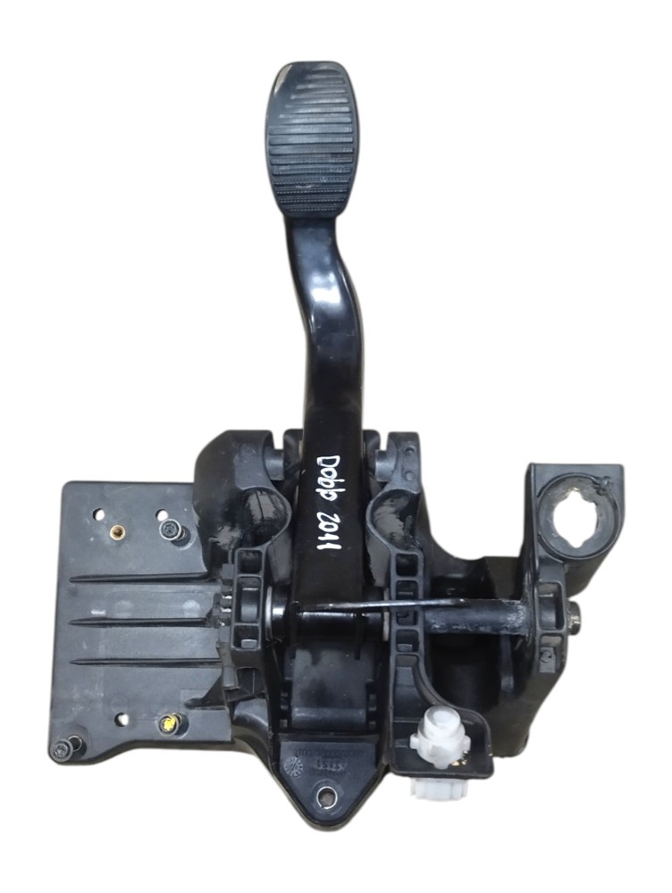 Suporte Pedal Freio Fiat Doblo 2005 2006 2007 2008 2009 2010 1