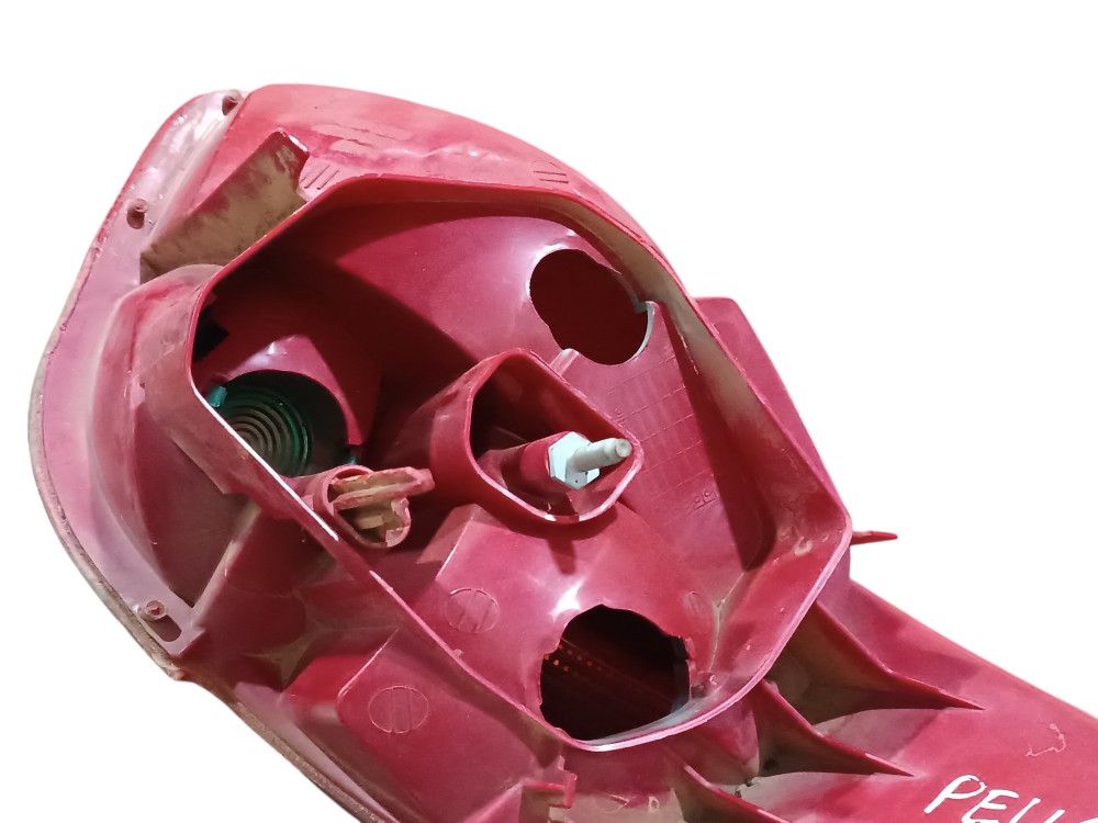 Lanterna Traseira Lado Direito Peugeot 206 1999 2000 2001 5
