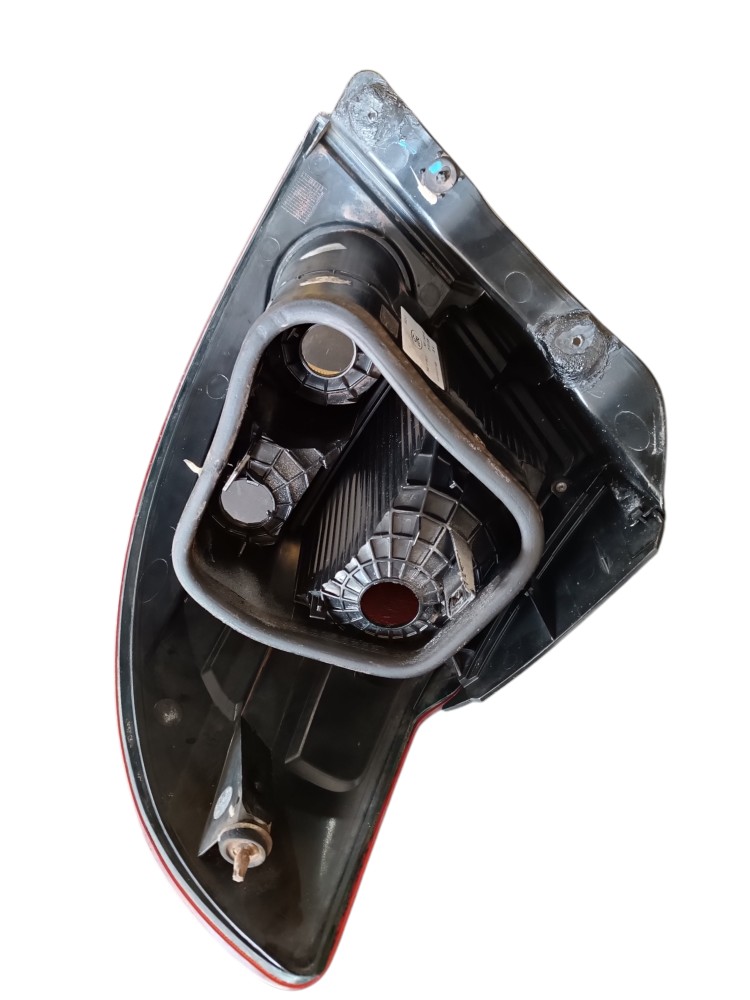 Lanterna Traseira Esquerda Ford Ka 7s5513405ac 2008 2009 6