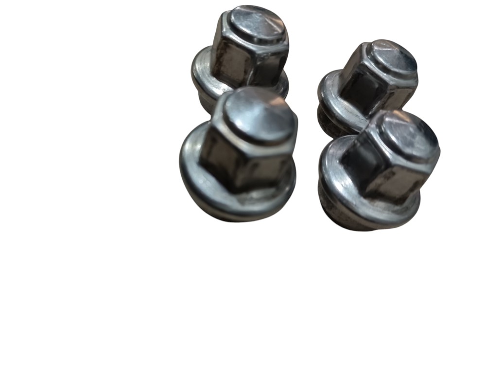 4 porca roda  ford ka new ka Glx12x1,6×28 2019 2020 7