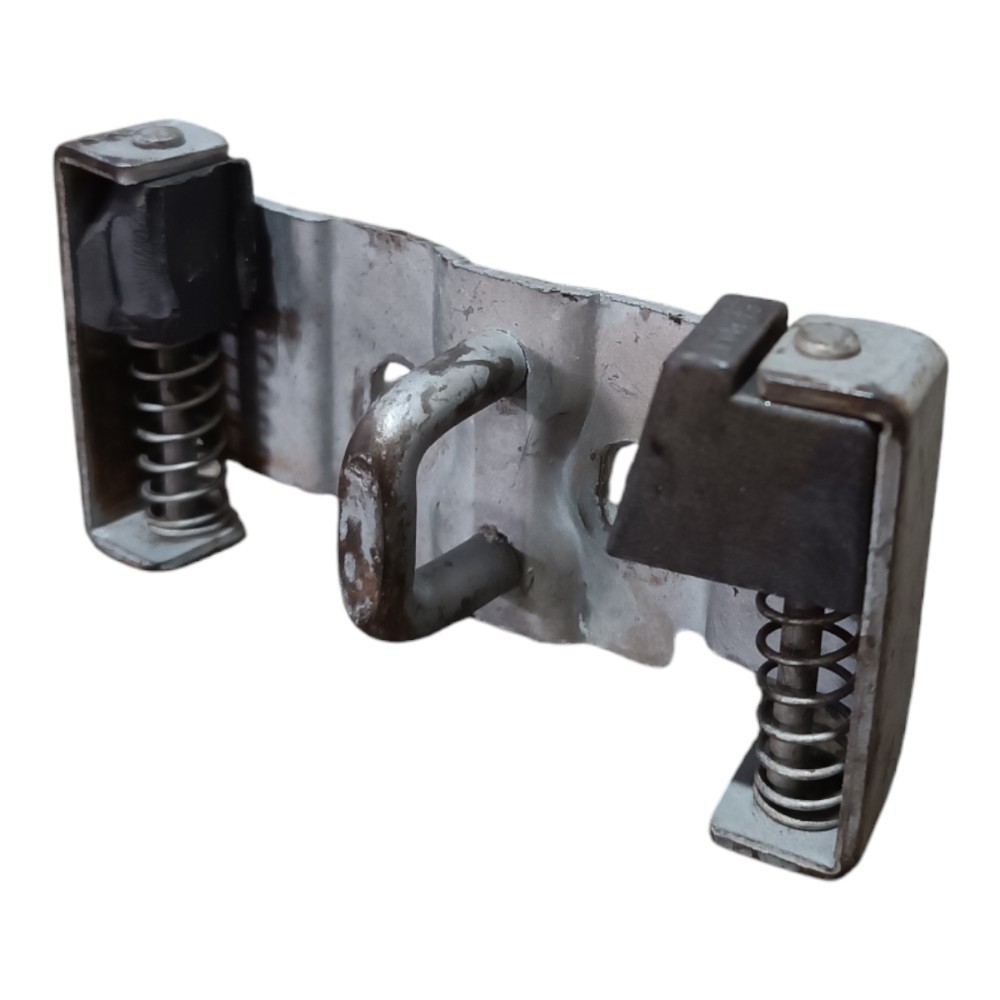 Batente Fechadura Tampa Traseira Volkswagen Gol G5 5z6827517 5