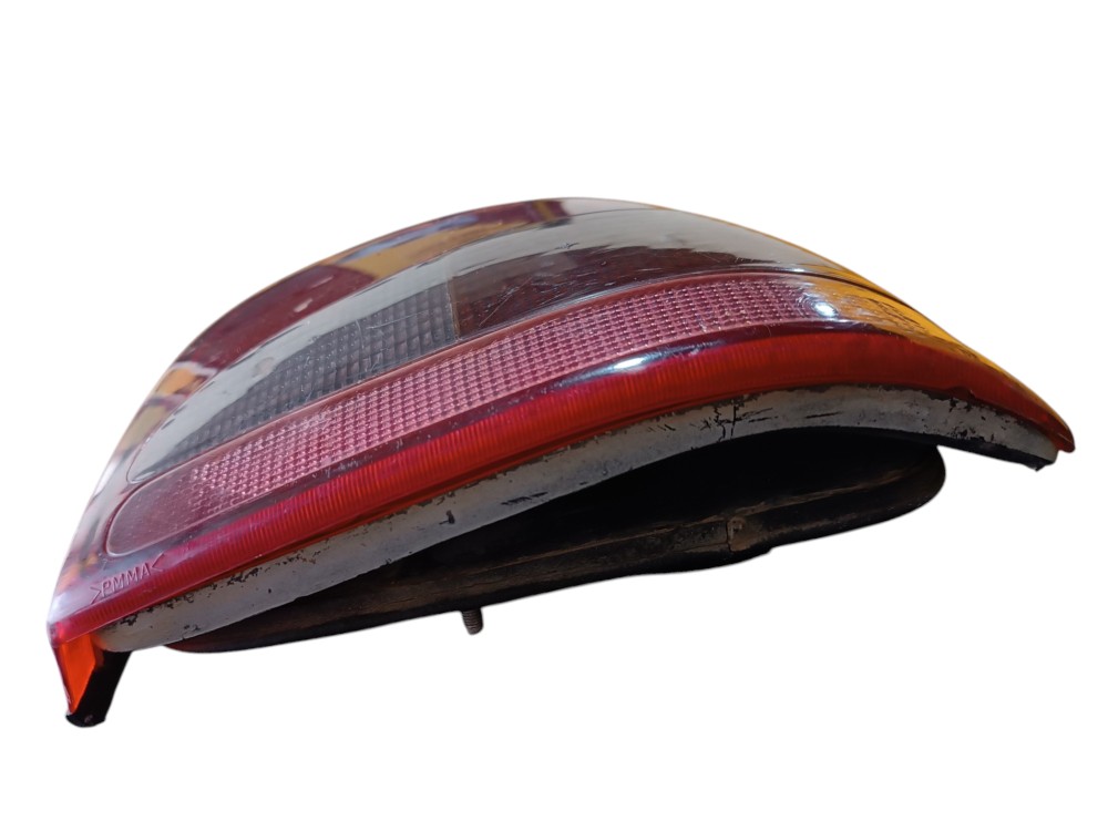 Lanterna Traseiro Direito Volkswagen Gol 377945112 1994 1995 8