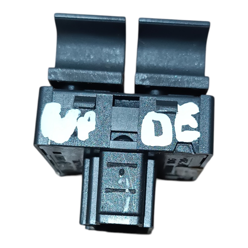 Botão Interruptor Vidro Elétrico Esquerdo 2014 2020 3