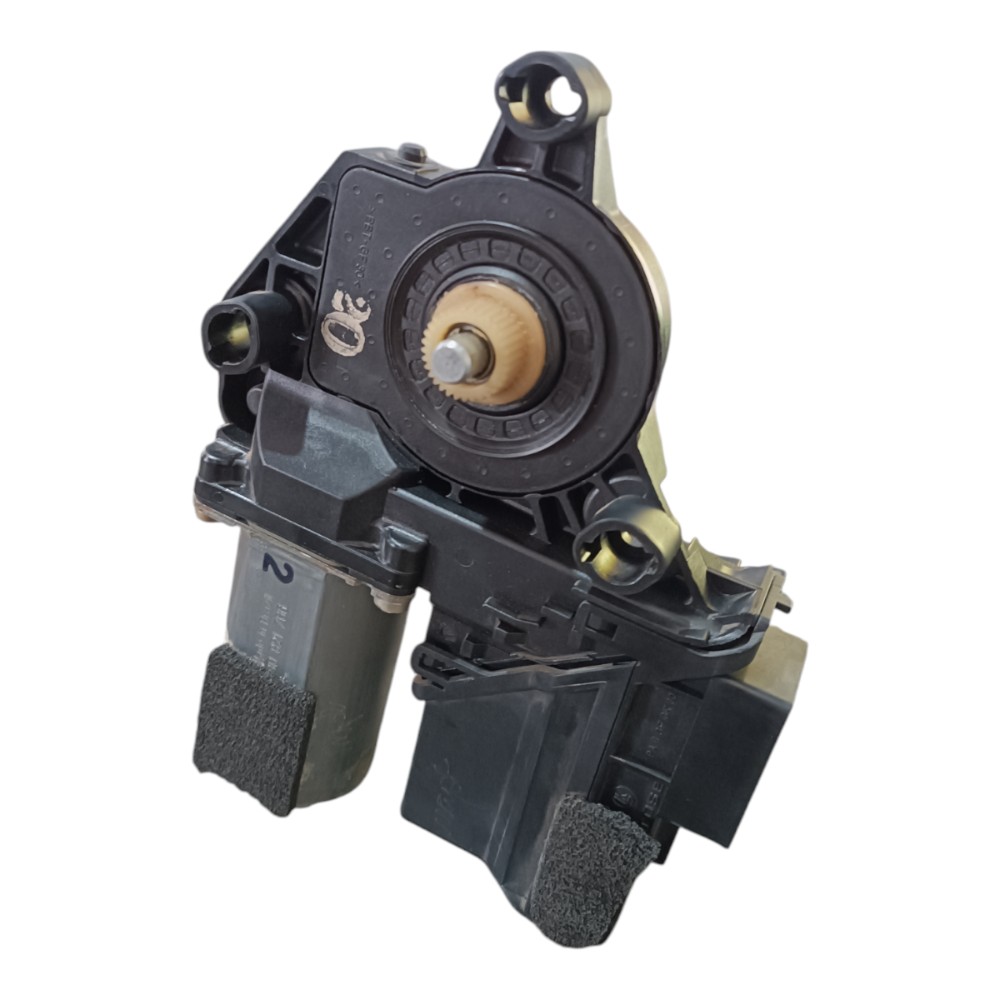 Motor Vidro Elétrico Traseira Direita Vw Polo 6q0959812a 1.0 4