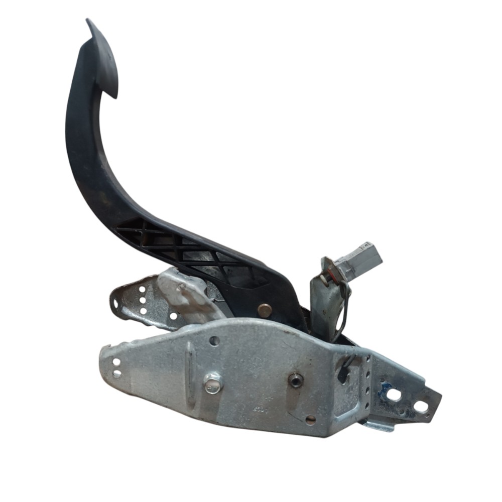 Pedal Embreagem C Suporte Chevrolet Vectra 1.0 1.8 1997 2011 1