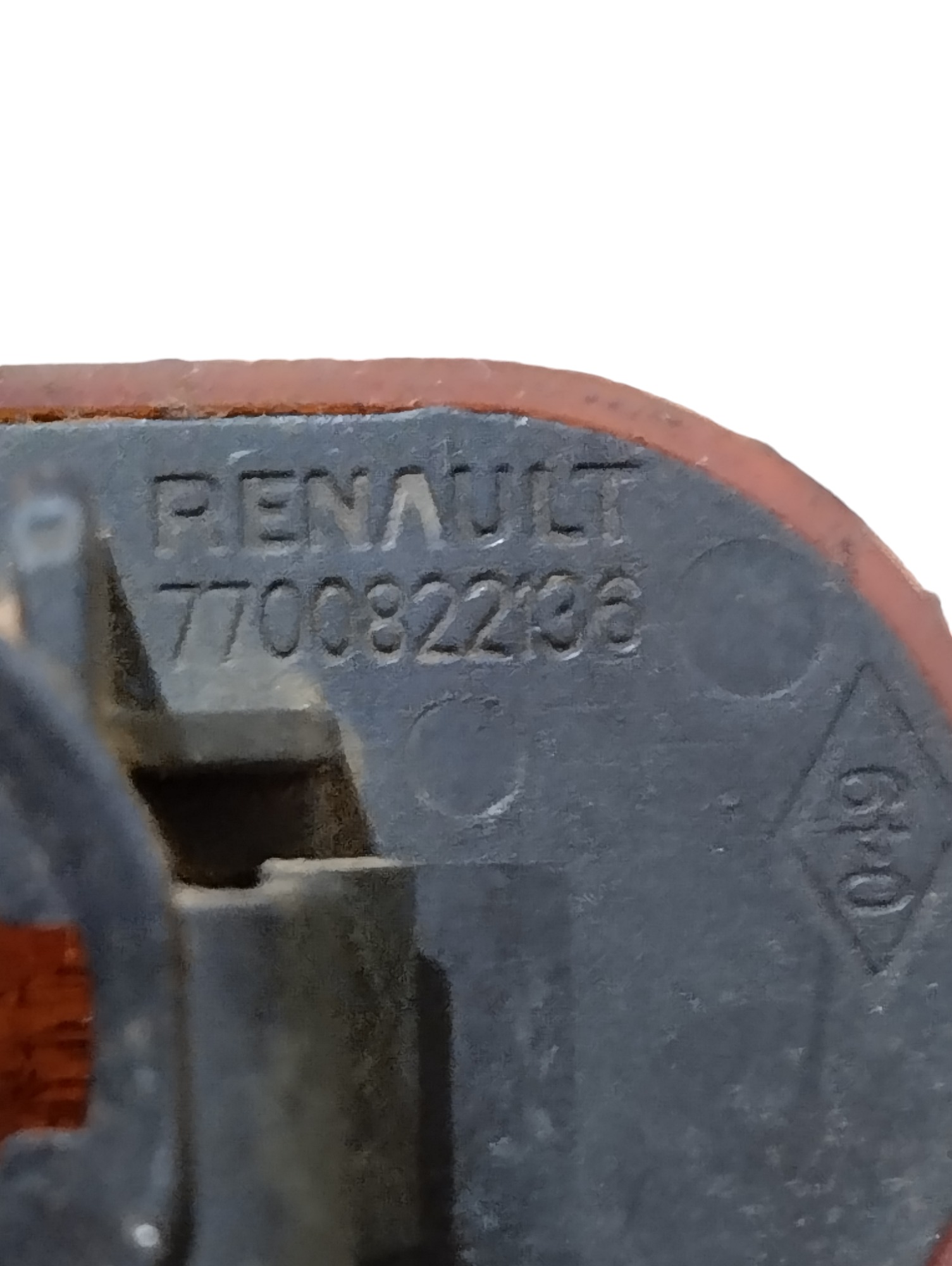 Lanterna Pisca Paralama Renault Duster 2001 2016 7700822136 4