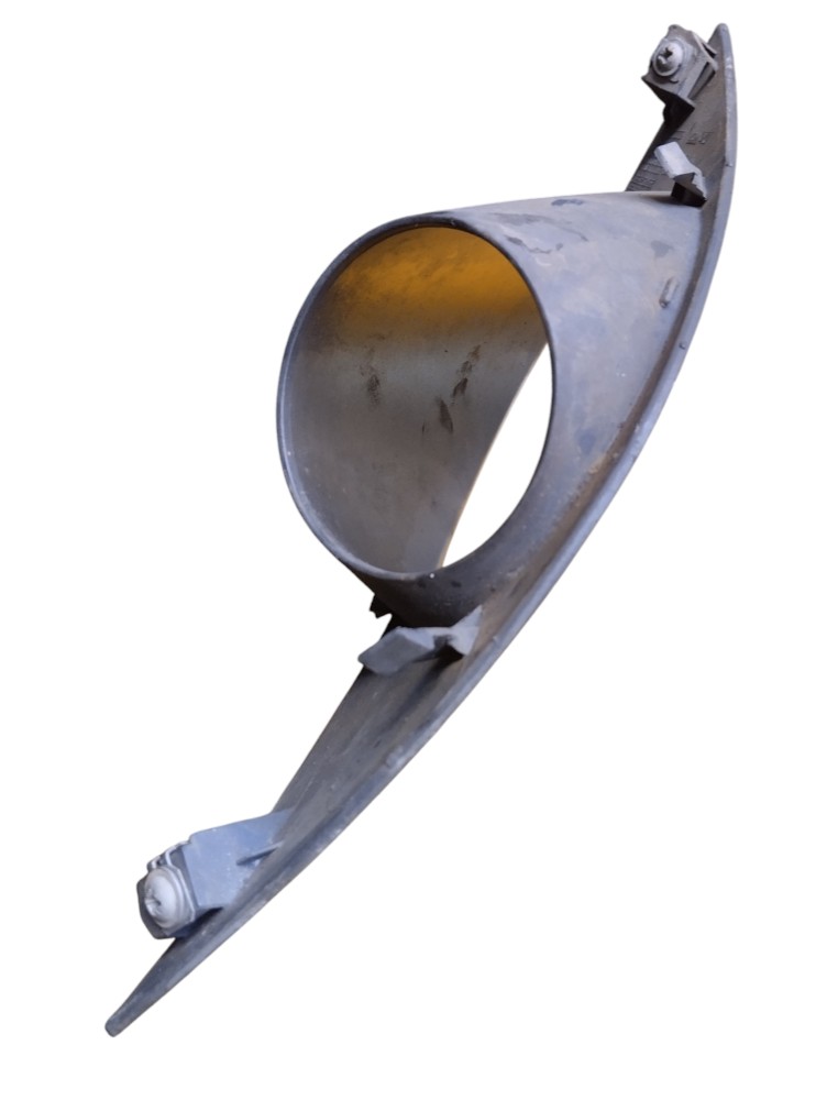Moldura Farol Milha Esquerdo Palio 2013 2014 2015 2016 2017 Cinza-escuro Esquerdo 2