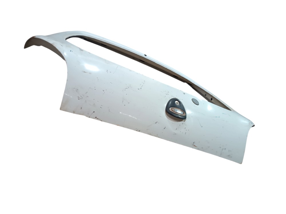 Tampa Porta Malas Ford Fiesta 1996 1997 1998 1999 2000 Branca 7