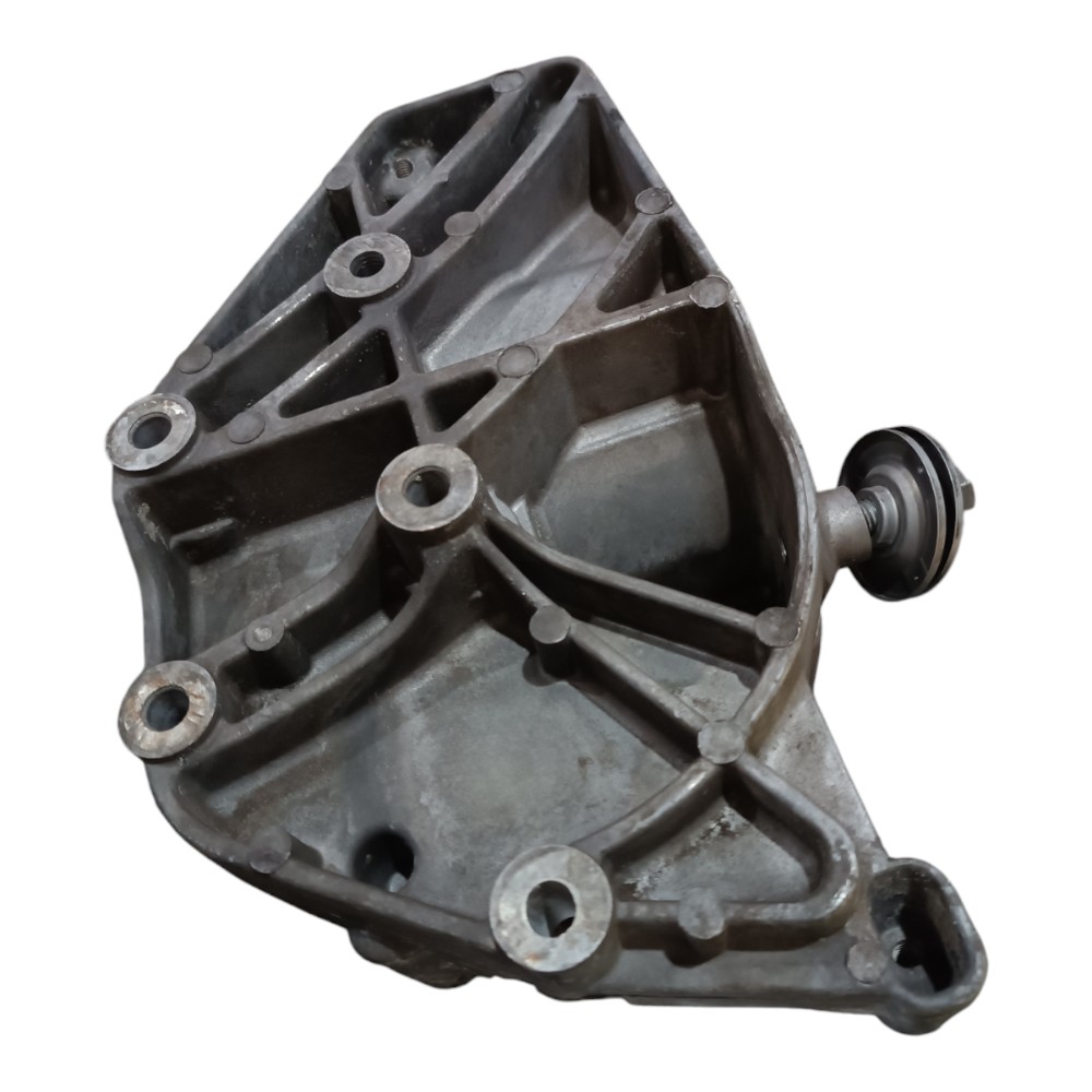 Suporte Compressor Ar Condicionado Gm Onix 24582632 2