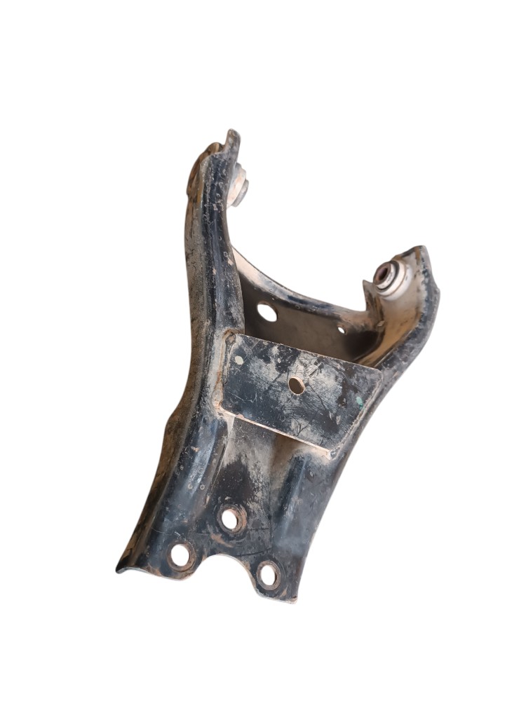 Bandeja Suspensão Lado Esquerdo Renault Duster 2.0 2012 2013 4