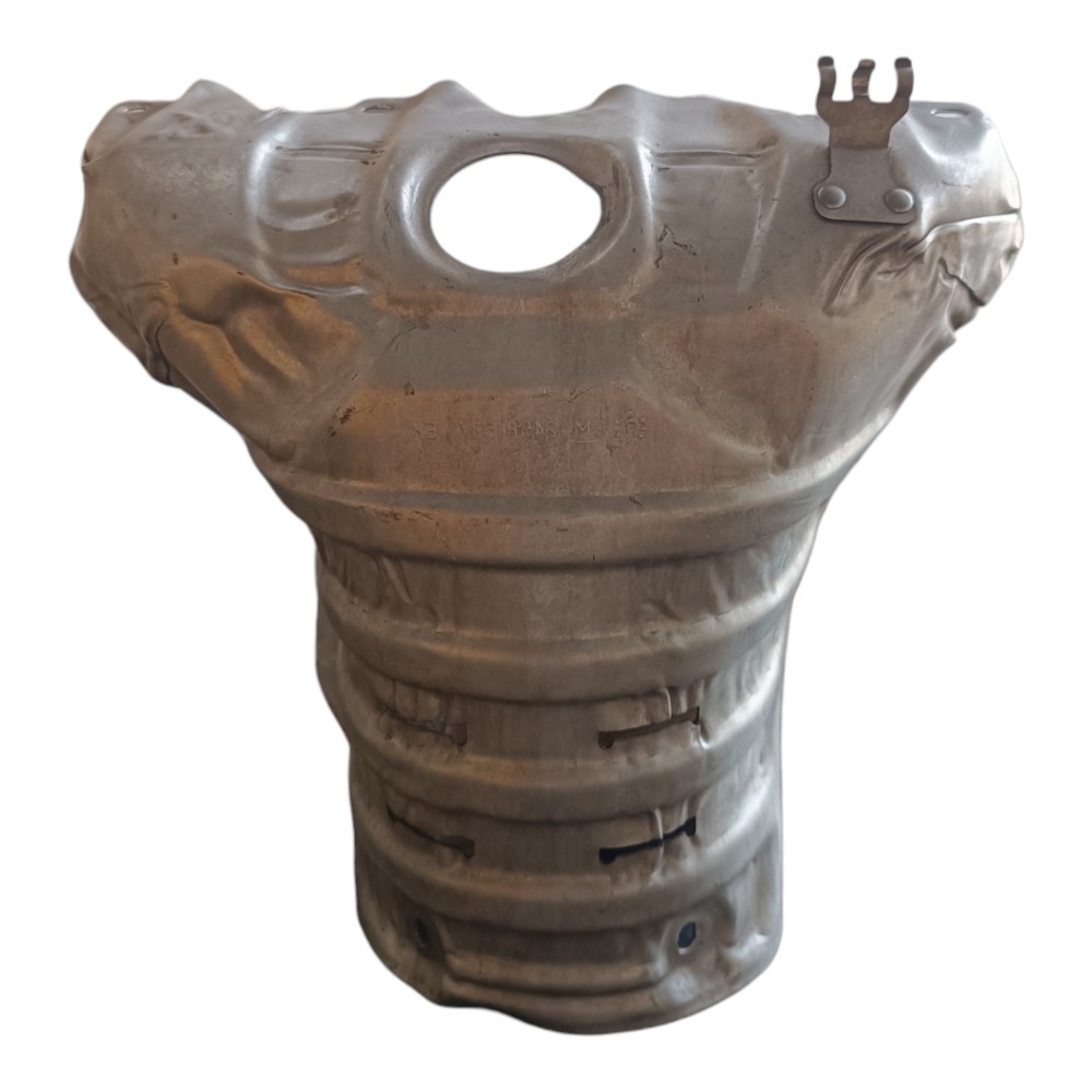 Defletor Calor Coletor Escape Gm Onix 24581537 2014 2020