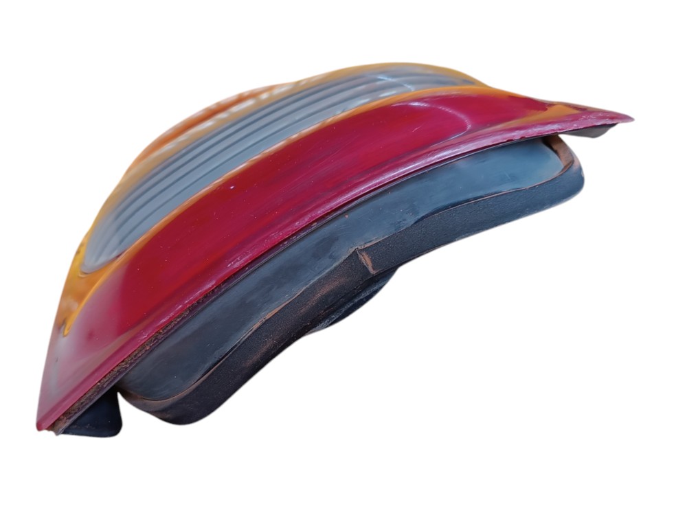 Lanterna Traseira Direita Chevrolet Corsa Super Sedan 2000  Direito/passageiro Vermelha 7