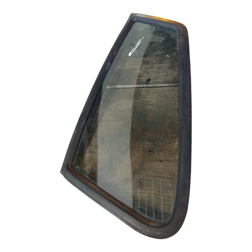 Vidro Fixo Traseiro Esquerdo Fiat Uno Mille 4p 2000 2001 9