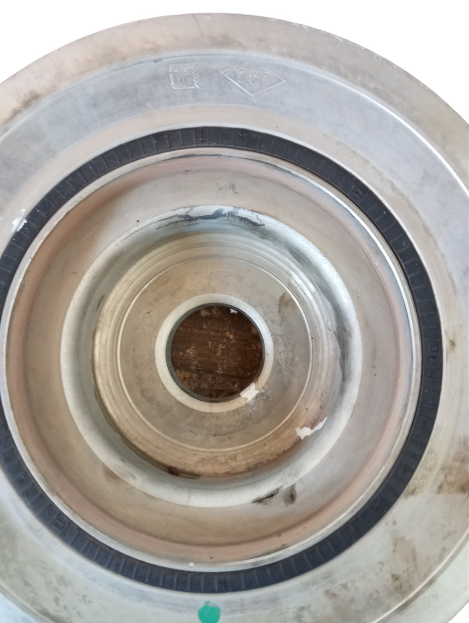 Polia Virabrequim Renault Duster 2.0 2012 2013 2014 2015 2
