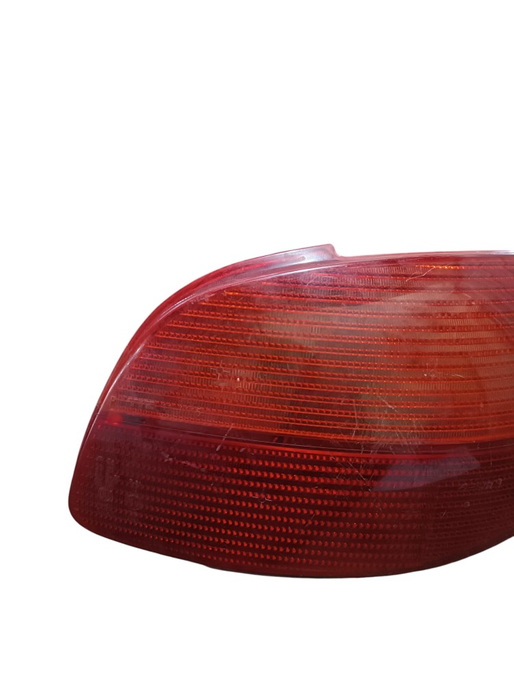 Lanterna Traseira Lado Direito Peugeot 206 1999 2000 2001 2