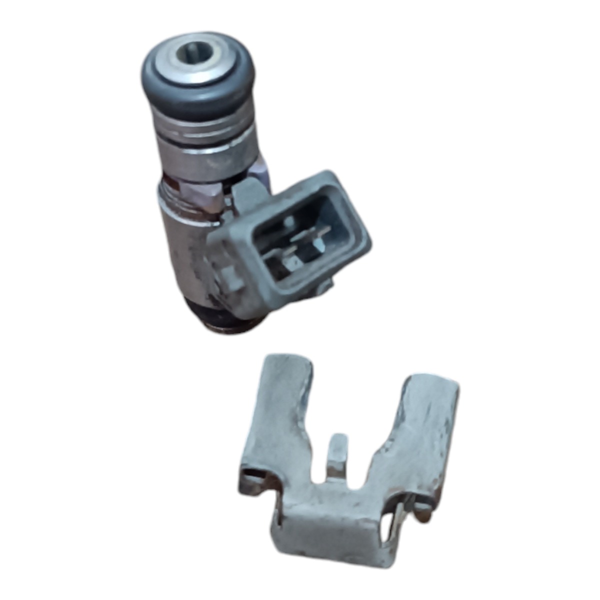 Bico Injetor 1.6 Ford Fiesta Flex  2007 2008 2009 2010 8