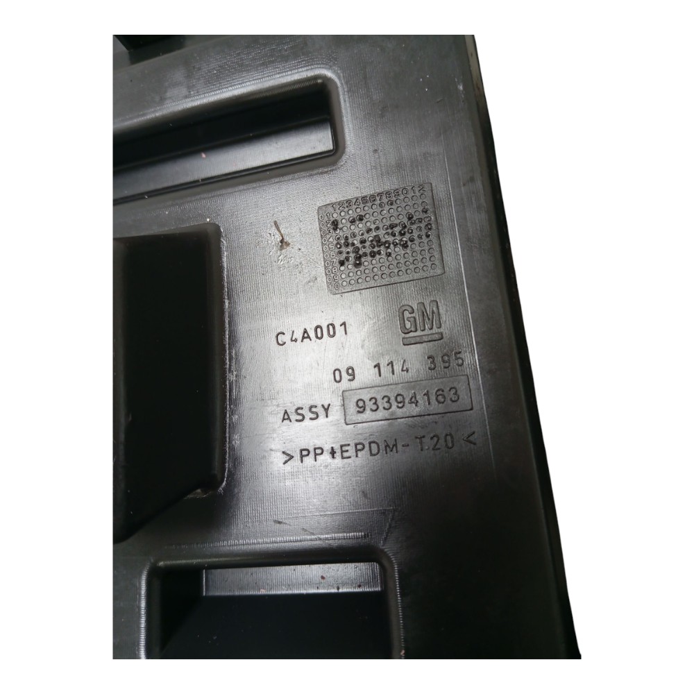 Tampa Caixa Fusivel Gm Corsa Maxx Joy Montana 2003 A 2010 4