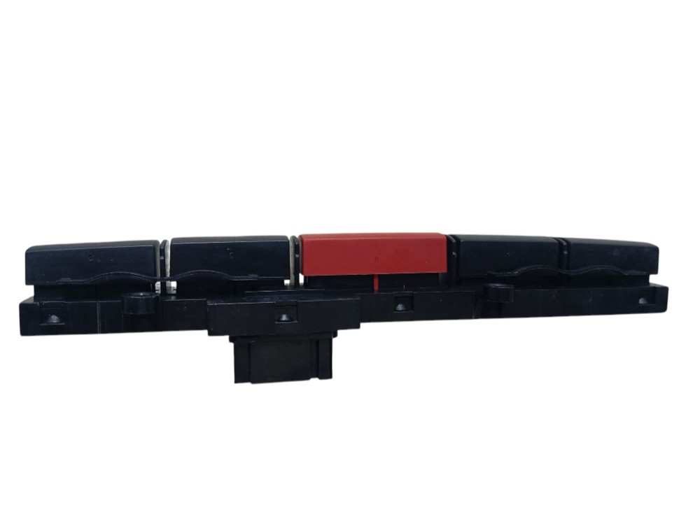 Botão Painel Interruptor Pisca Fiat Strada 2012