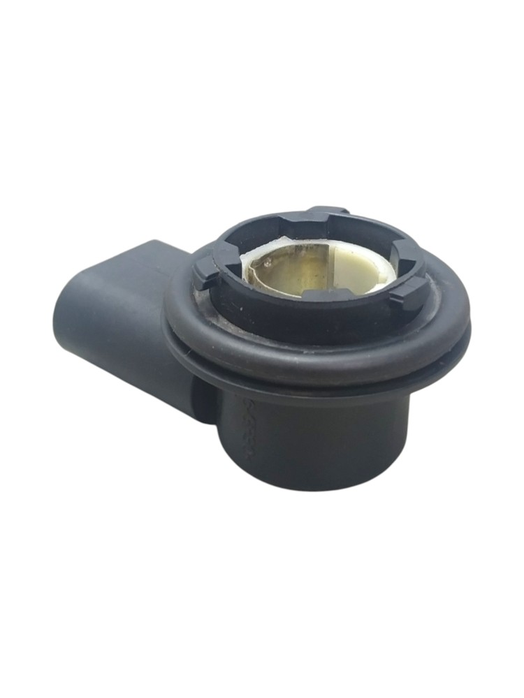 Soquete Lanterna Parachoques Traseiro GM Onix 2013 3