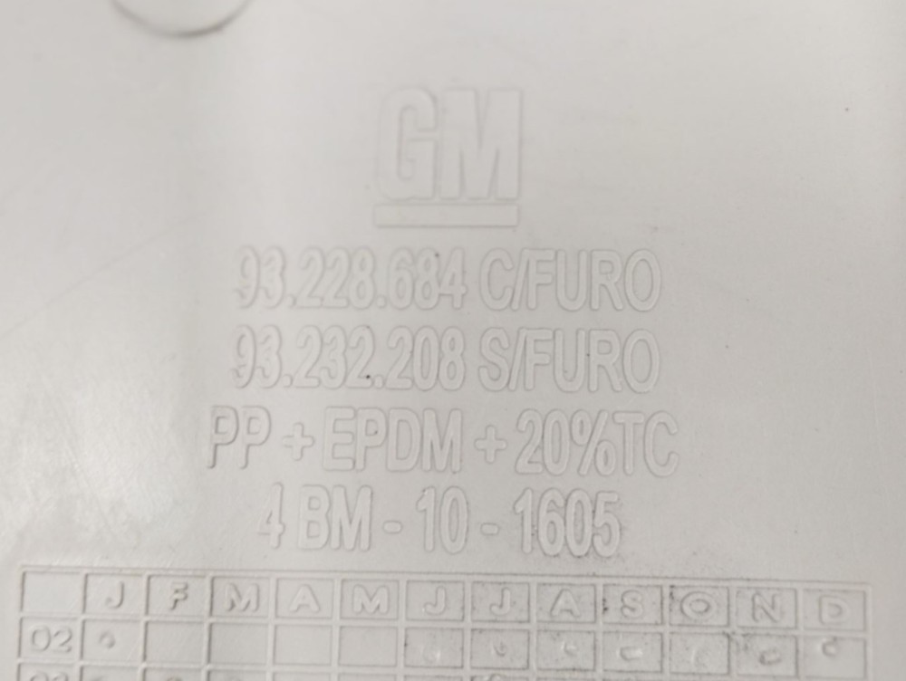 Acabamento Coluna Traseiro Direito Gm Classic 2002 A 2010 Bege 5