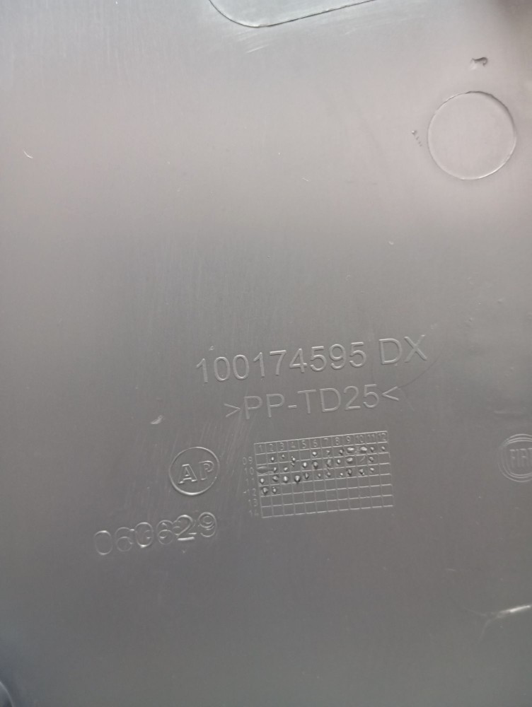 Forro Porta Traseiro Direito Fiat Strada 2012