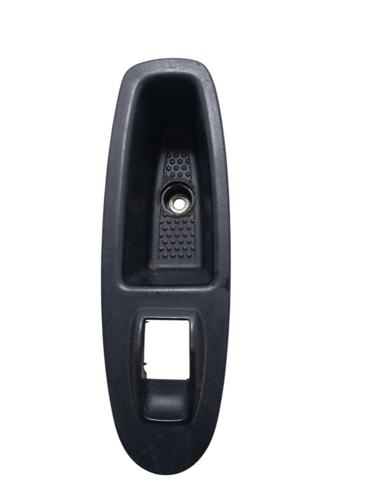 Moldura Interna Retrovisor D Direito Chevrolet Onix 2015 4