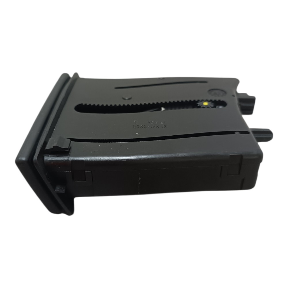 Porta Copo Lateral Direito Console Central Polo 2003 a 2014 6