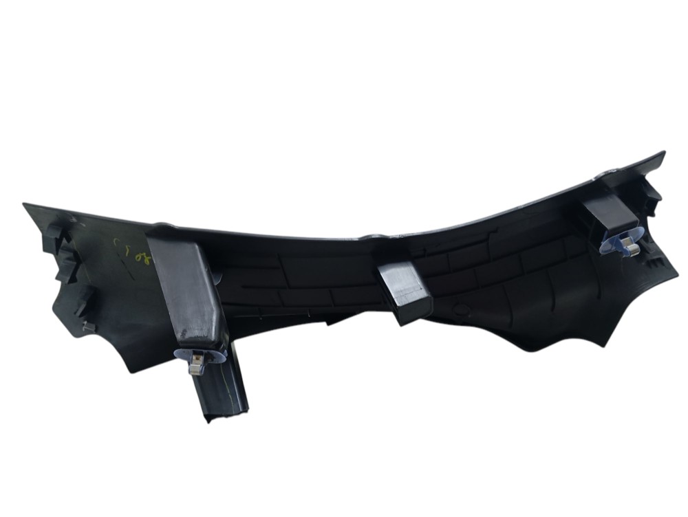 Soleira Traseira Direita Gm Onix 2013 A 2015