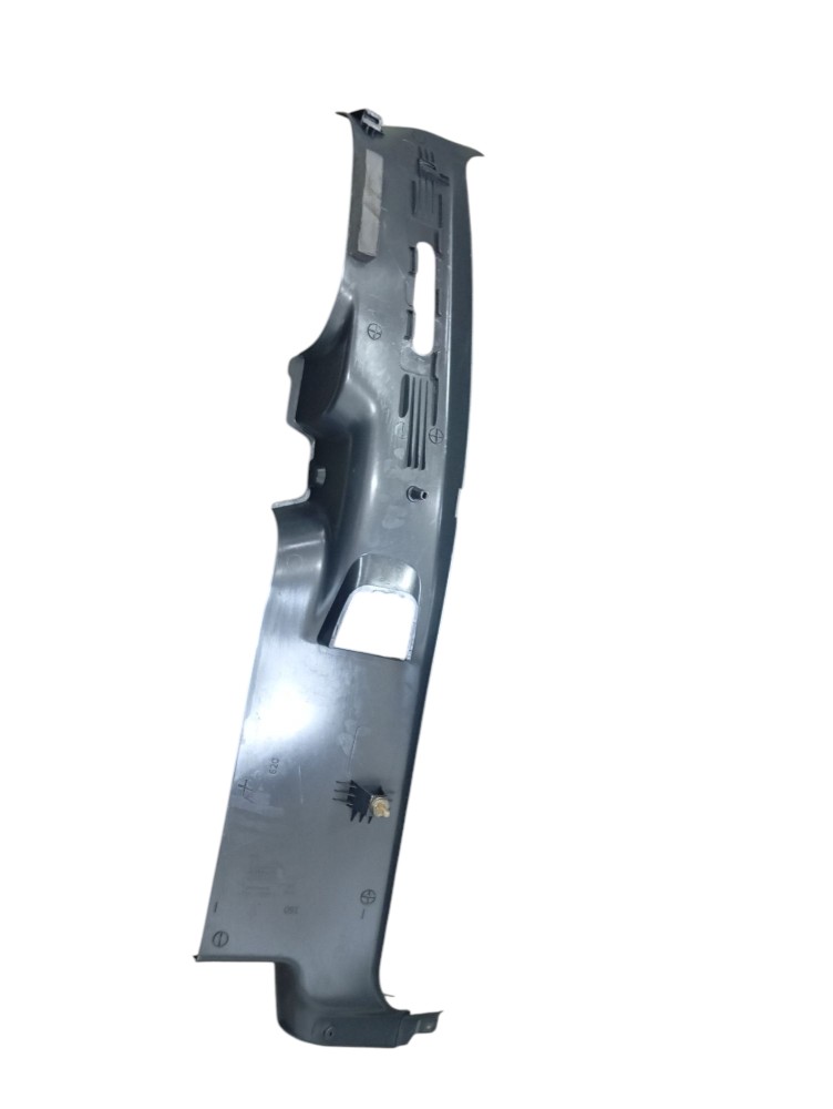 Moldura Coluna Porta Direita Fiat Strada 2015 A 2020