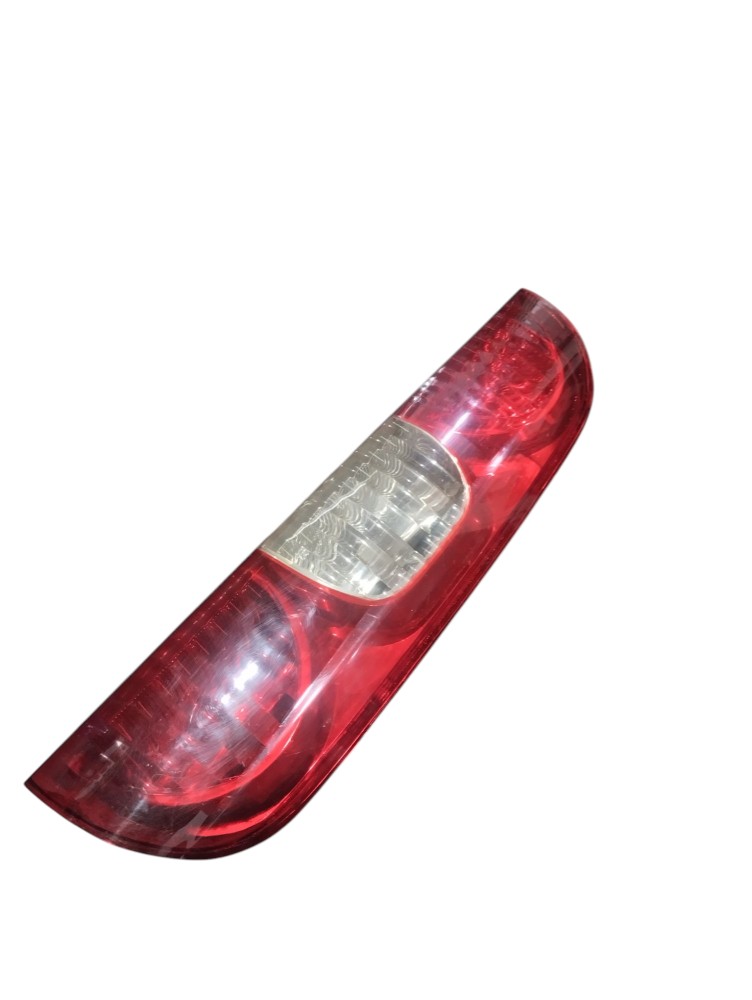 Lanterna Traseira Direita Fiat Doblo 2011 A 2021 Direito/passageiro Vermelho