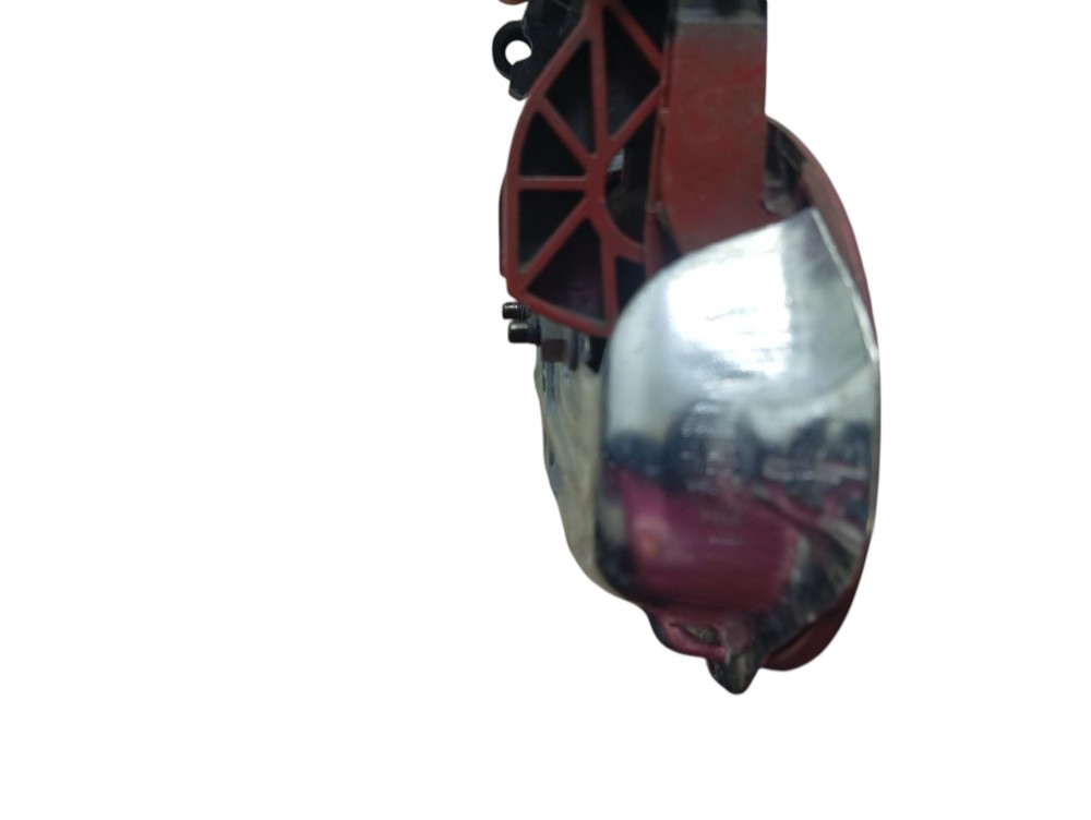 Maçaneta Externa Dianteir Direita Chevrolet Corsa Hatch 2009 Vermelho Dianteira